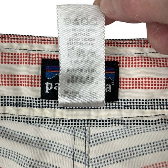 Patagonia Men’s Striped Swim Board Shorts Size 36 - Picture 8 of 9
